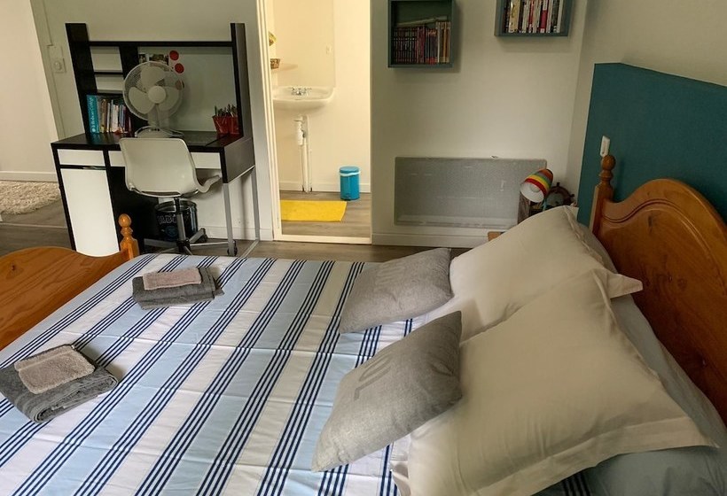 住宿加早餐  Villa Saron