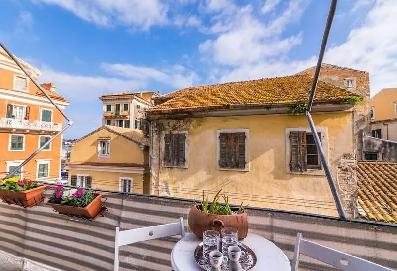 Nicol House And Suite In Corfu Town By Konnect
