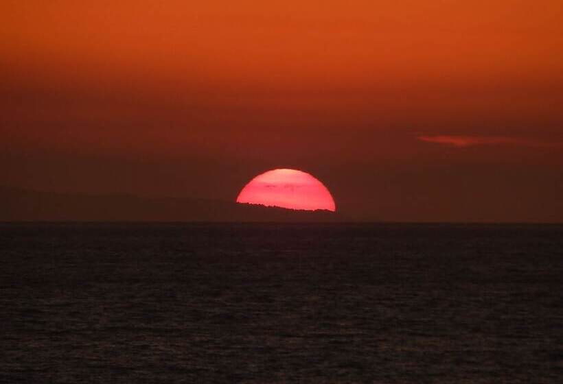 Palmina Mare Villa And Studios