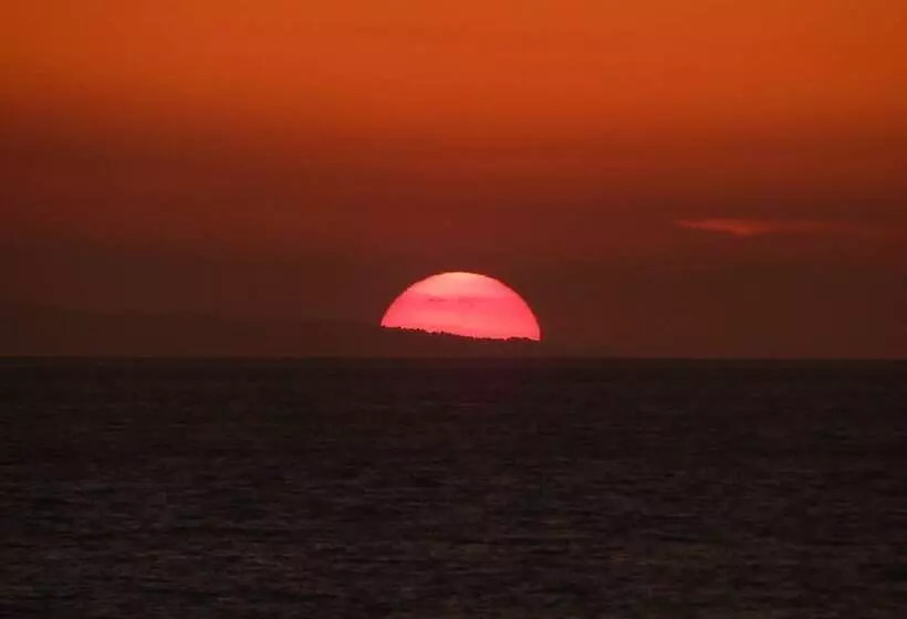 Palmina Mare Villa And Studios