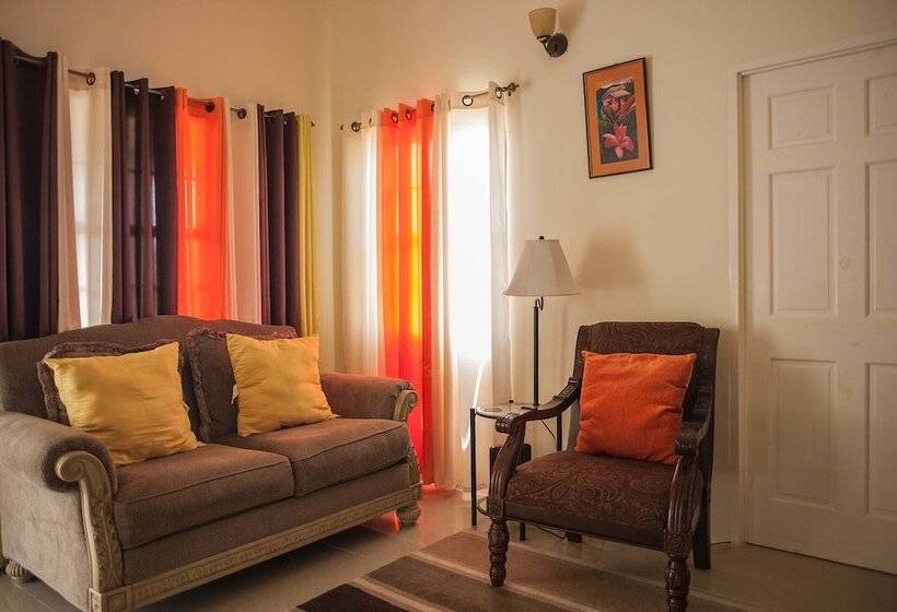 Pearl Island Cottage At Draxhall Country Club