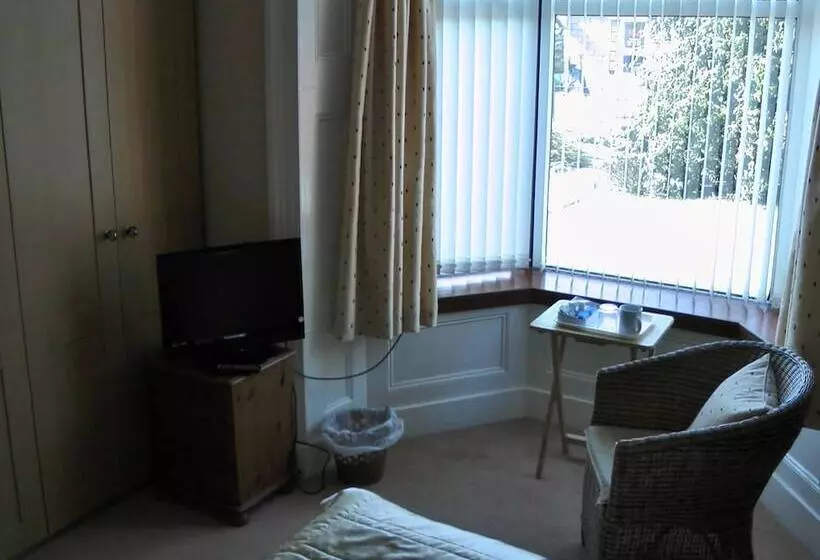 Majatalo Beeches Guest House