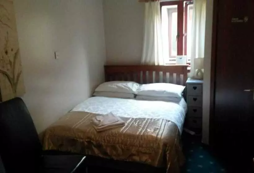 Majatalo Beeches Guest House