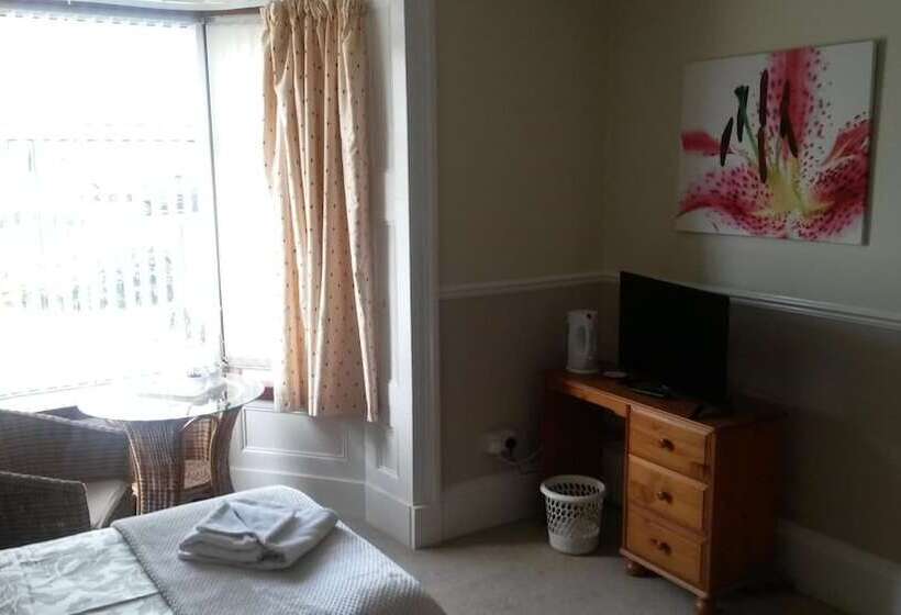 膳宿费 Beeches Guest House