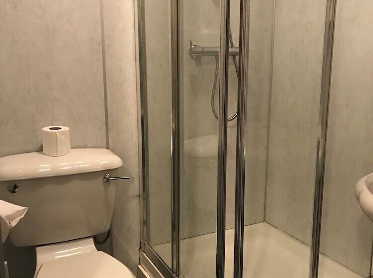 膳宿费 Beeches Guest House