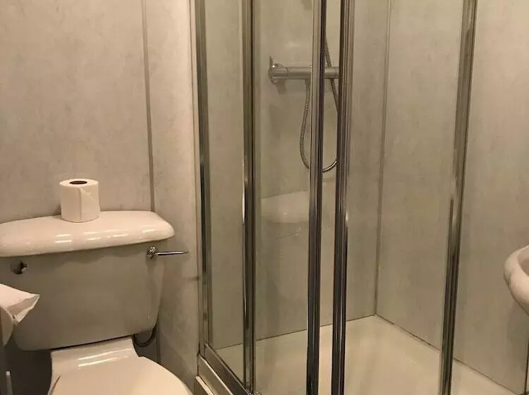 Majatalo Beeches Guest House