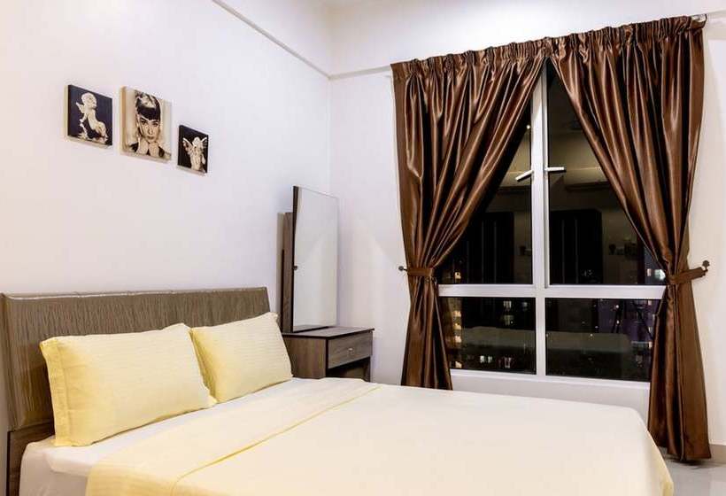 Summerton Luxury Suites By D Imperio Homestay
