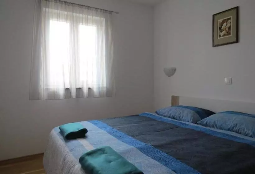 Apartment Denis