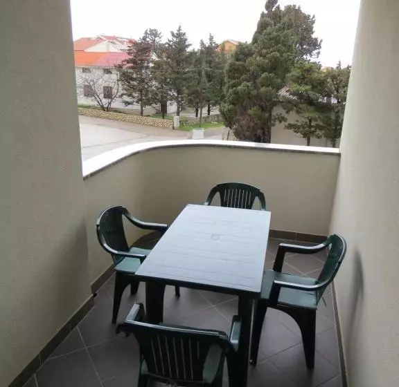 Apartment Denis