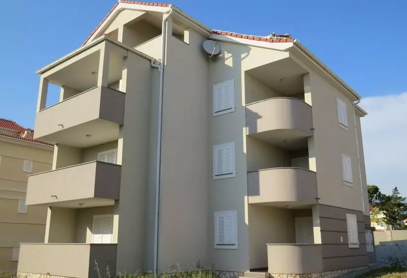 Apartment Denis