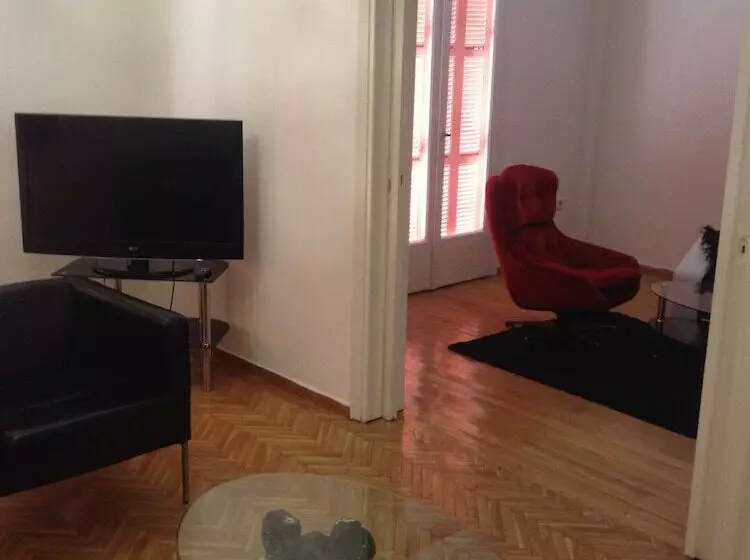 Apartment On Stefanou Tatti 1