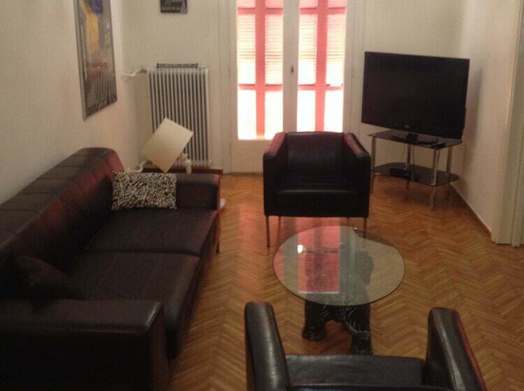 Apartment On Stefanou Tatti 1