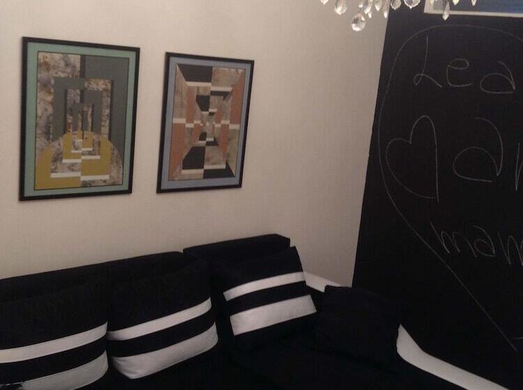 Apartment On Stefanou Tatti 1