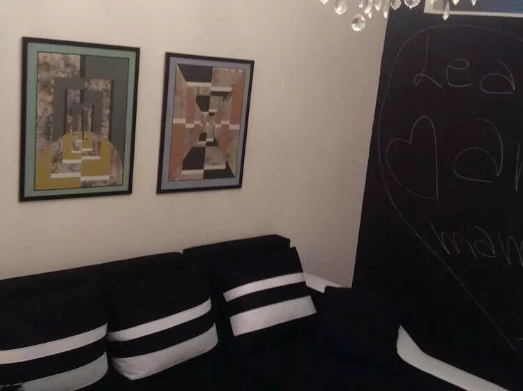 Apartment On Stefanou Tatti 1