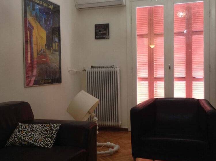 Apartment On Stefanou Tatti 1