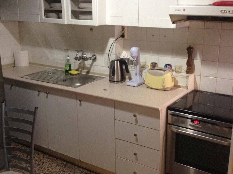 Apartment On Stefanou Tatti 1