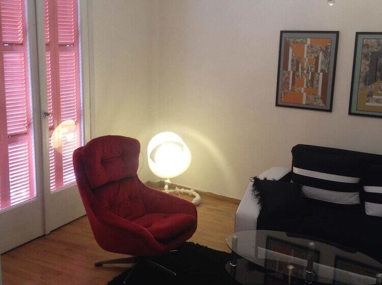 Apartment On Stefanou Tatti 1