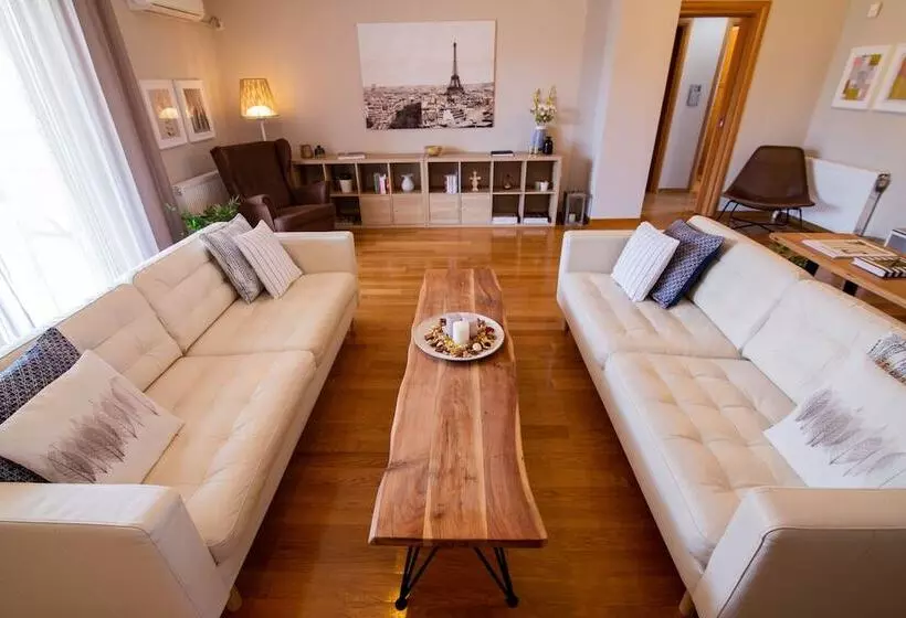 Athens Airport Lodge