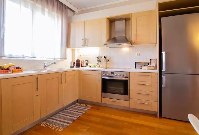 Athens Airport Lodge