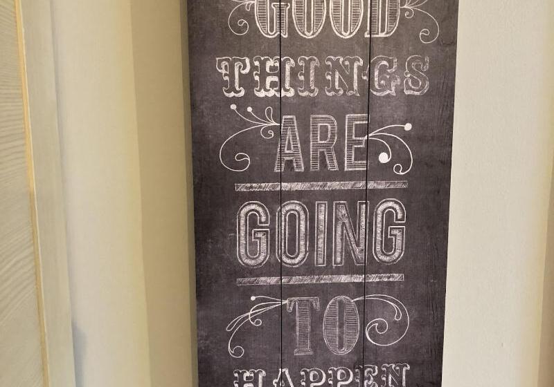 Athens Airport Lodge