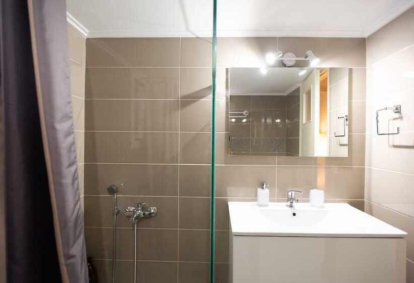 Blue Ark Athenian Nest