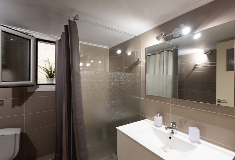 Blue Ark Athenian Nest