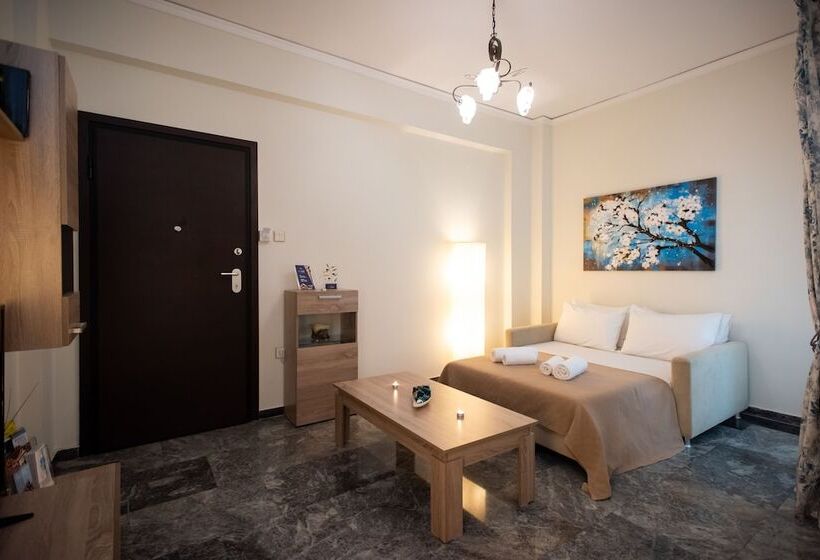 Blue Ark Athenian Nest