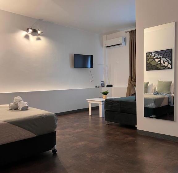 Luxor Premium Suites