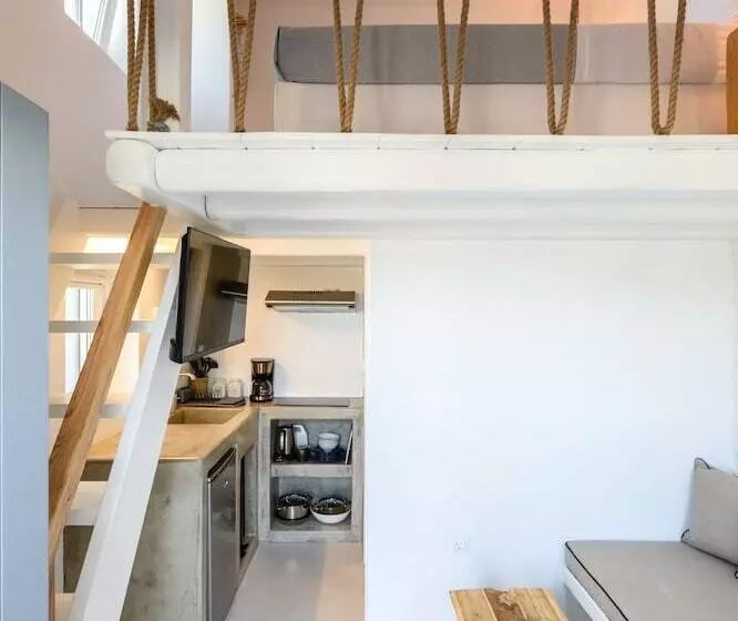 Mykonos Supreme Comfort Suites & Villas