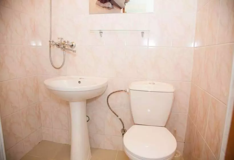 Majatalo Leto Guest House