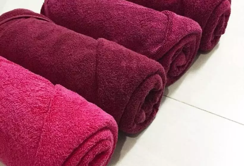 The Title East Wing By Trips Phuket