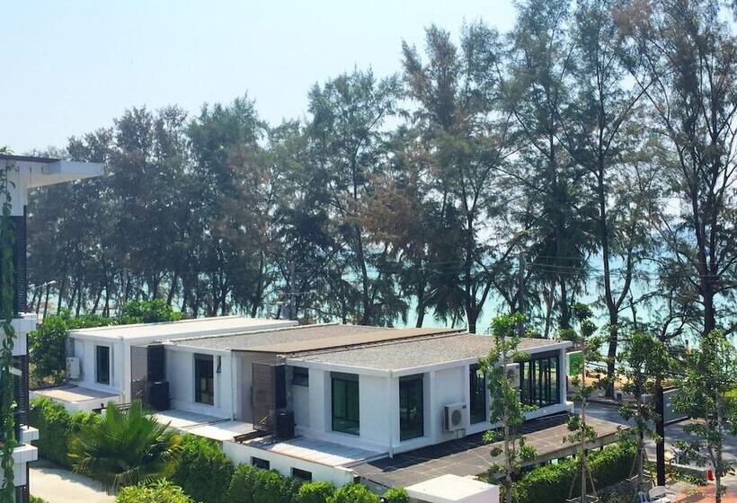 The Title East Wing By Trips Phuket