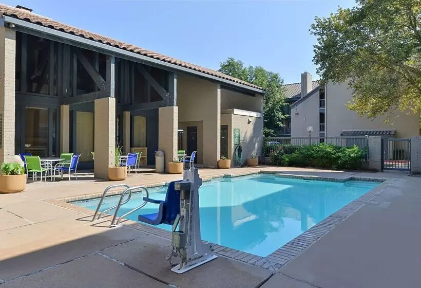 Hotel Americas Best Value Inn & Suites Extended Stay Tulsa