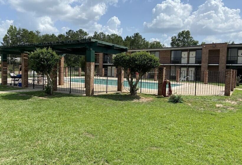 Hotel Days Inn By Wyndham Ozark