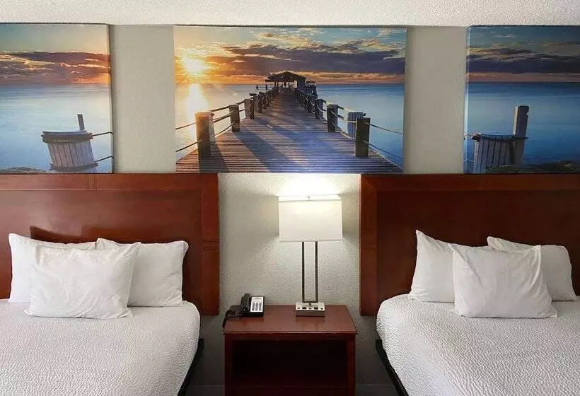 酒店 Days Inn By Wyndham Ozark