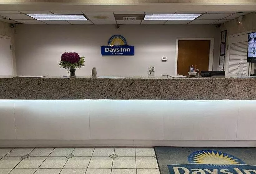 酒店 Days Inn By Wyndham Ozark