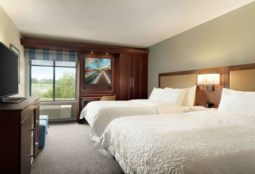 فندق Hampton Inn West Des Moines Lake Drive