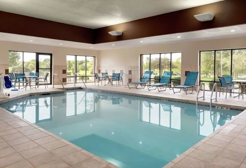 هتل Hampton Inn West Des Moines Lake Drive