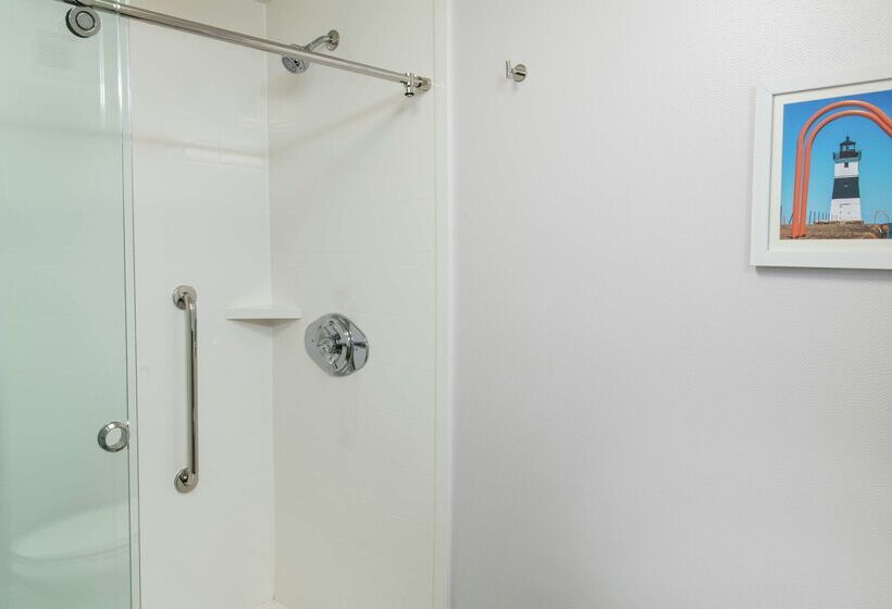 فندق Hampton Inn Eriesouth