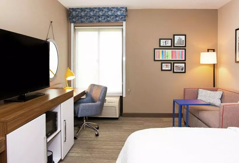 هتل Hampton Inn Eriesouth