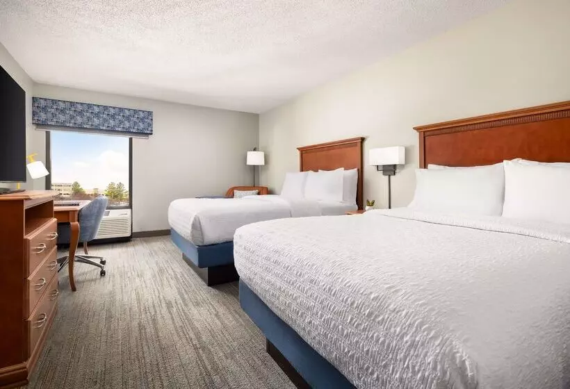 Hotelli Hampton Inn Memphiswalnut Grove/baptist Hospital East