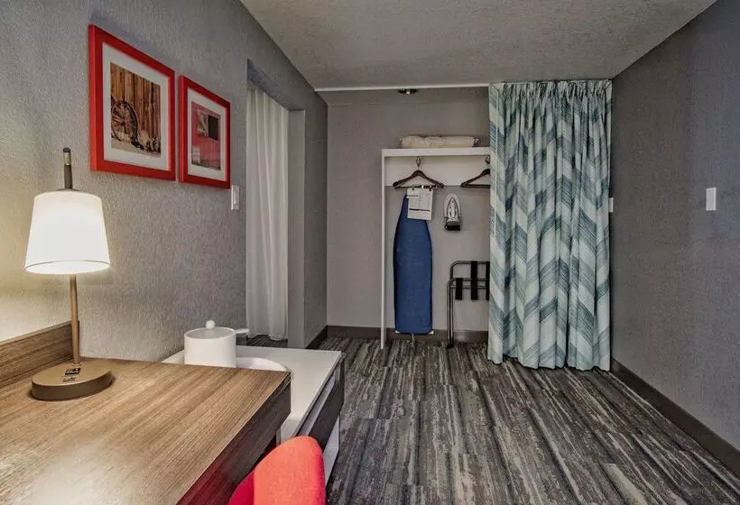 호텔 Hampton Inn Oklahoma City/yukon