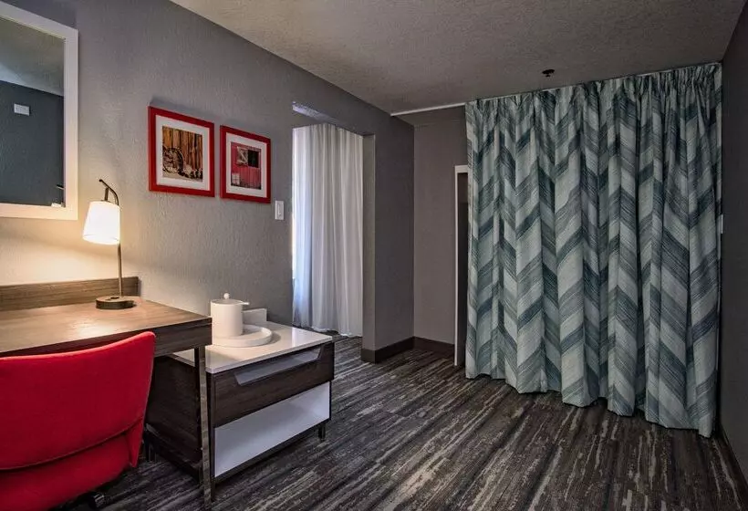 호텔 Hampton Inn Oklahoma City/yukon