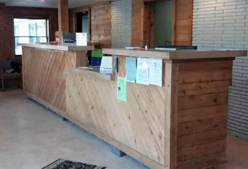 酒店 Edmond S Au Gres Inn