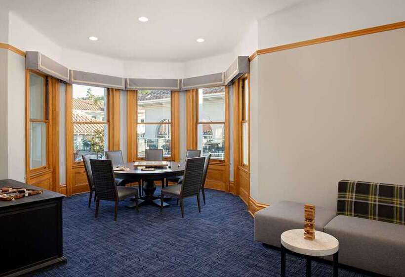 בית מלון כפרי Hayes Mansion San Jose, Curio Collection By Hilton