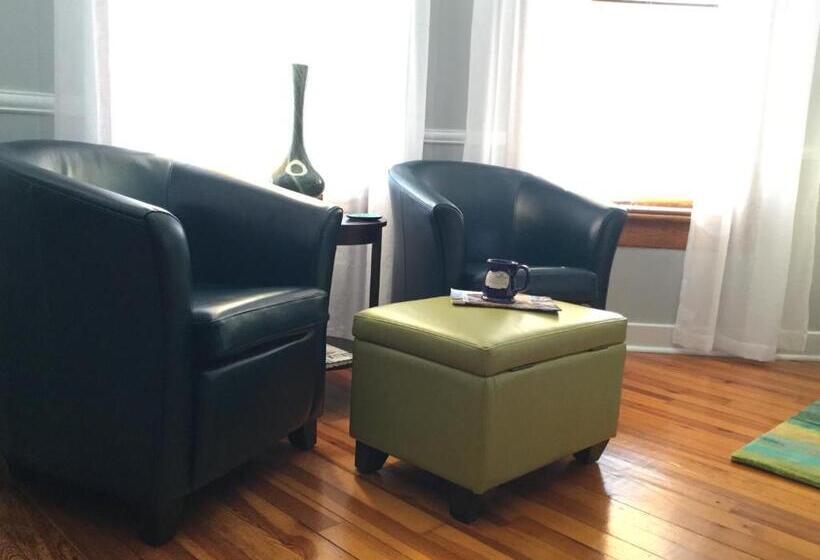 فندق Heartstone Inn