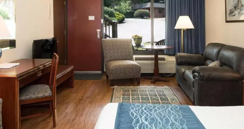 酒店 Highland Manor Inn