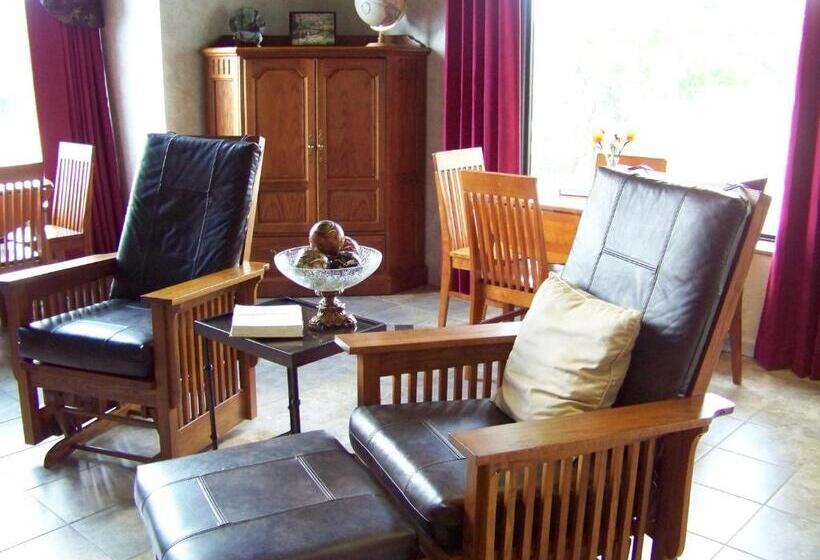 ホテル Highland Manor Inn