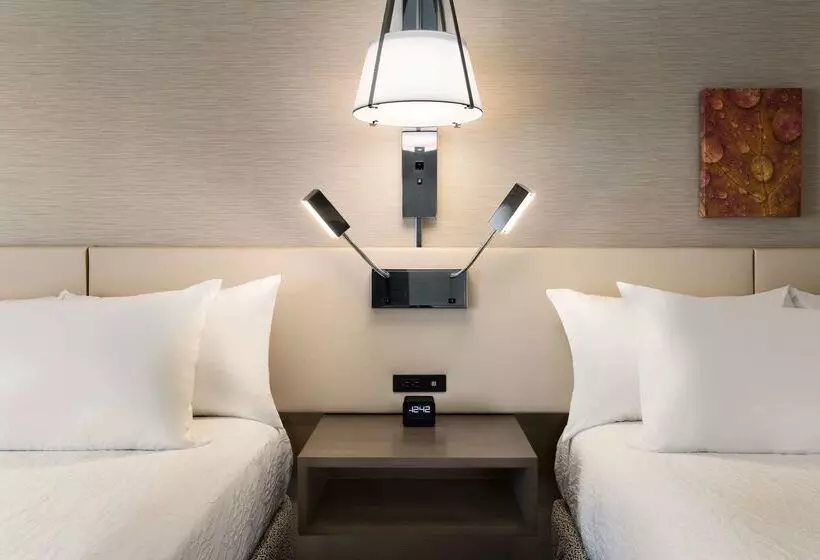 בית מלון כפרי Hilton Garden Inn Flagstaff