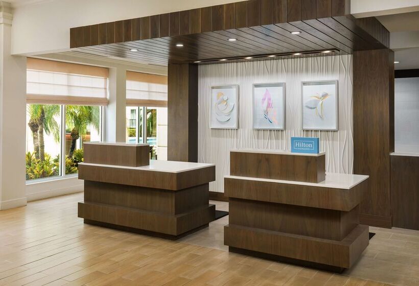 هتل Hilton Garden Inn Lake Mary